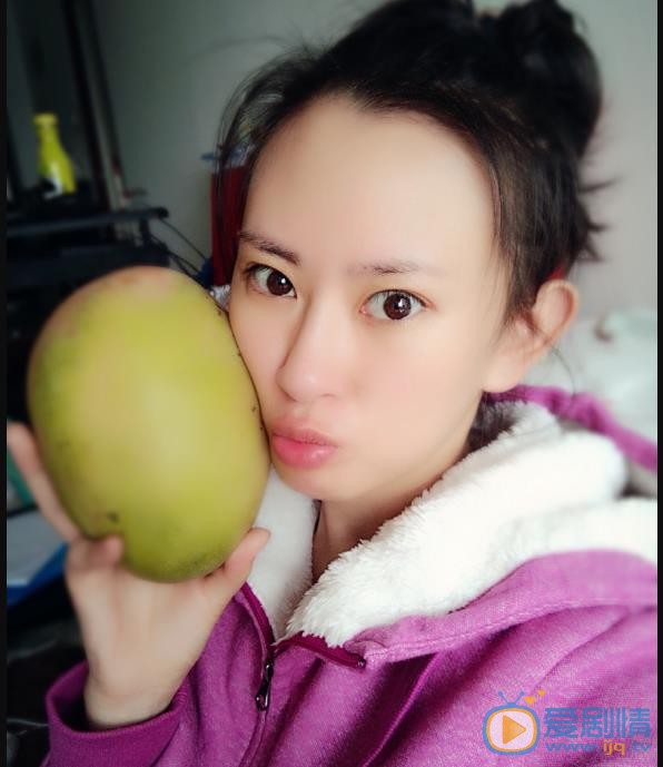 徐歉嘟嘴卖萌照 徐歉高清写真_徐歉高清剧照