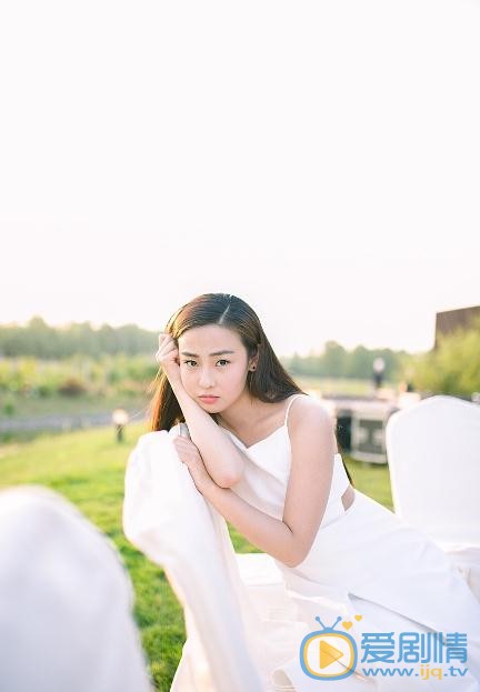 尚斯琪街拍写真 尚斯琪高清写真_尚斯琪高清剧照