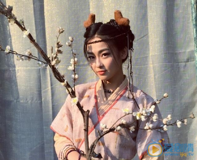 尚斯琪片场照 尚斯琪高清写真_尚斯琪高清剧照