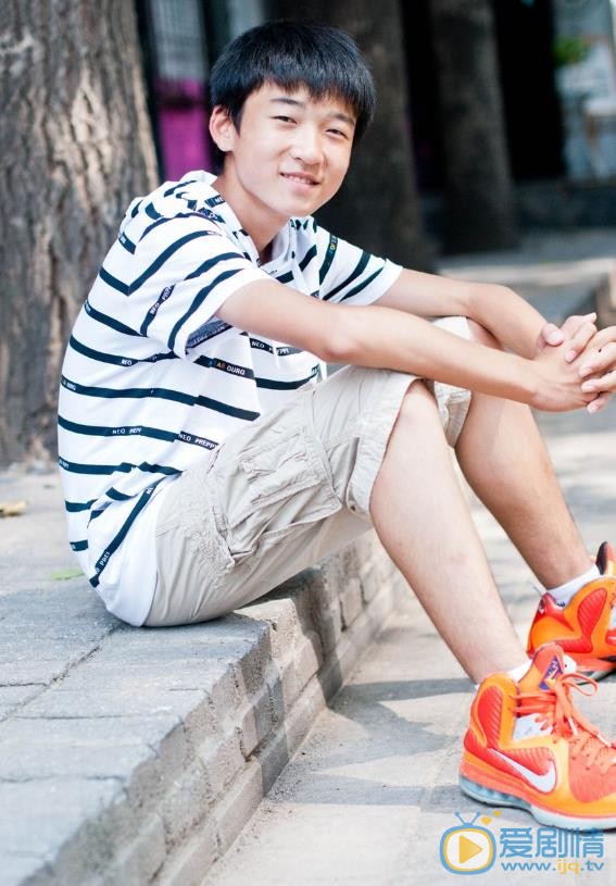 石云鹏青涩写真 石云鹏高清写真_石云鹏高清剧照