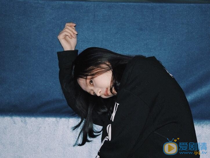 付乐莹黑色写真 付乐莹高清写真_付乐莹高清剧照