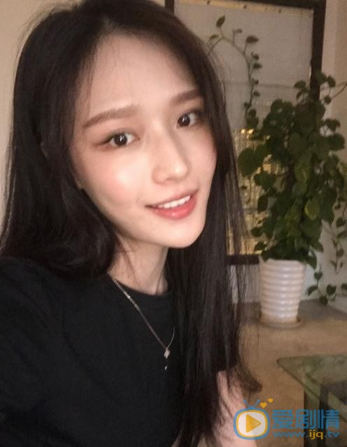 付乐莹生活照 付乐莹高清写真_付乐莹高清剧照