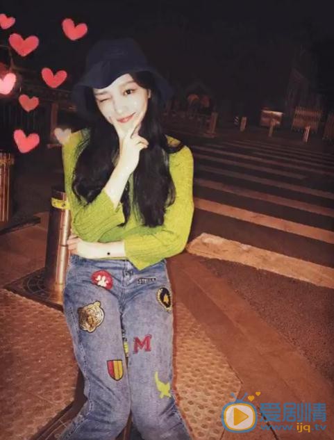 付乐莹街拍写真 付乐莹高清写真_付乐莹高清剧照