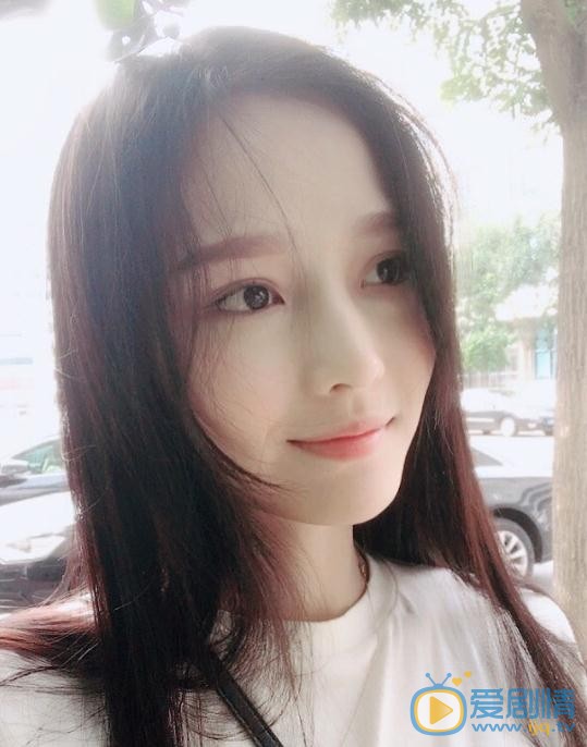 付乐莹生活照 付乐莹高清写真_付乐莹高清剧照