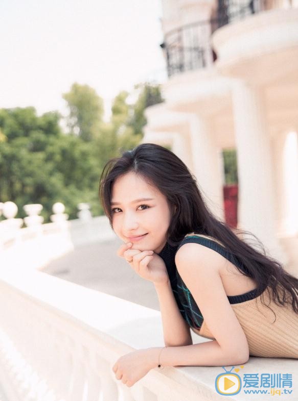 付乐莹街拍写真 付乐莹高清写真_付乐莹高清剧照