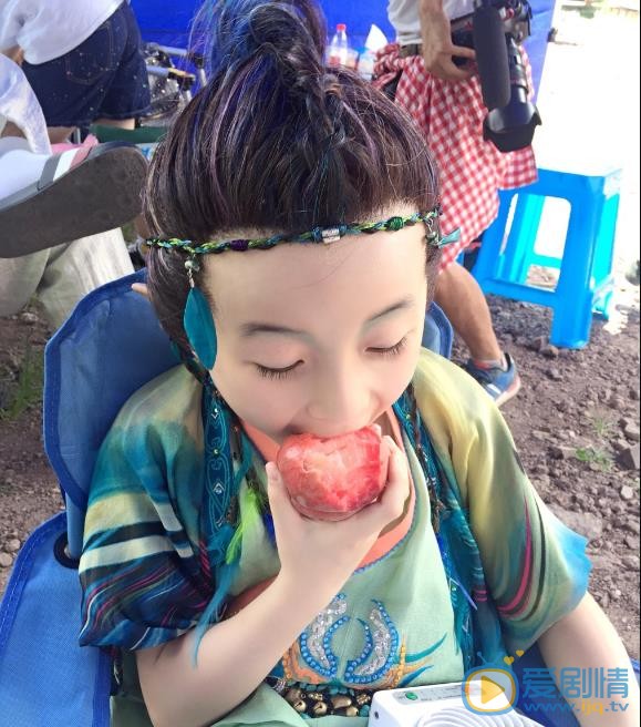 石悦安鑫片场照 石悦安鑫高清写真_石悦安鑫高清剧照