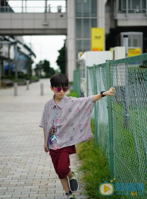 石悦安鑫夏日清爽写真 石悦安鑫高清写真_石悦安鑫高清剧照