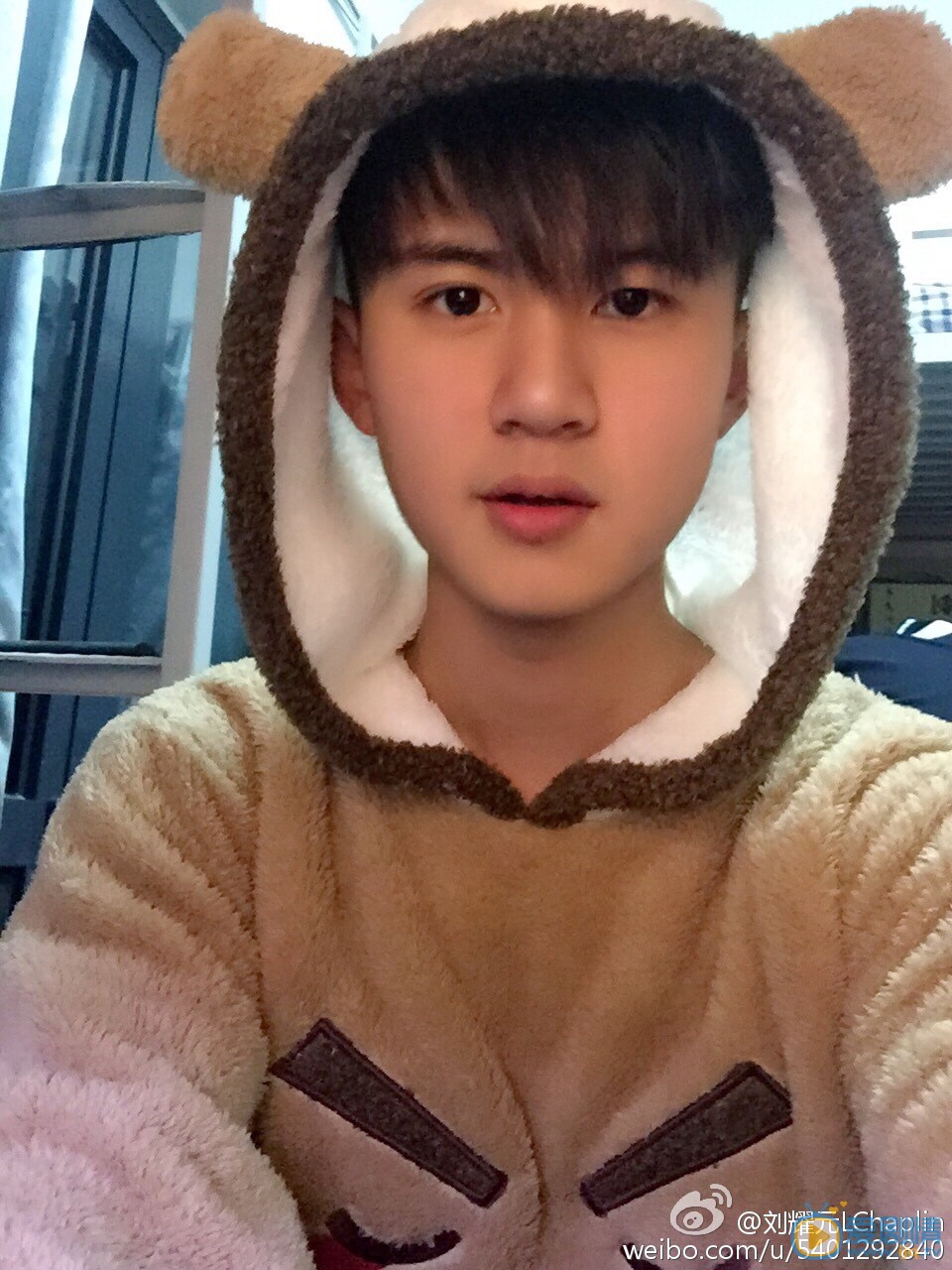 刘尹昊生活照写真 刘尹昊高清写真_刘尹昊高清剧照
