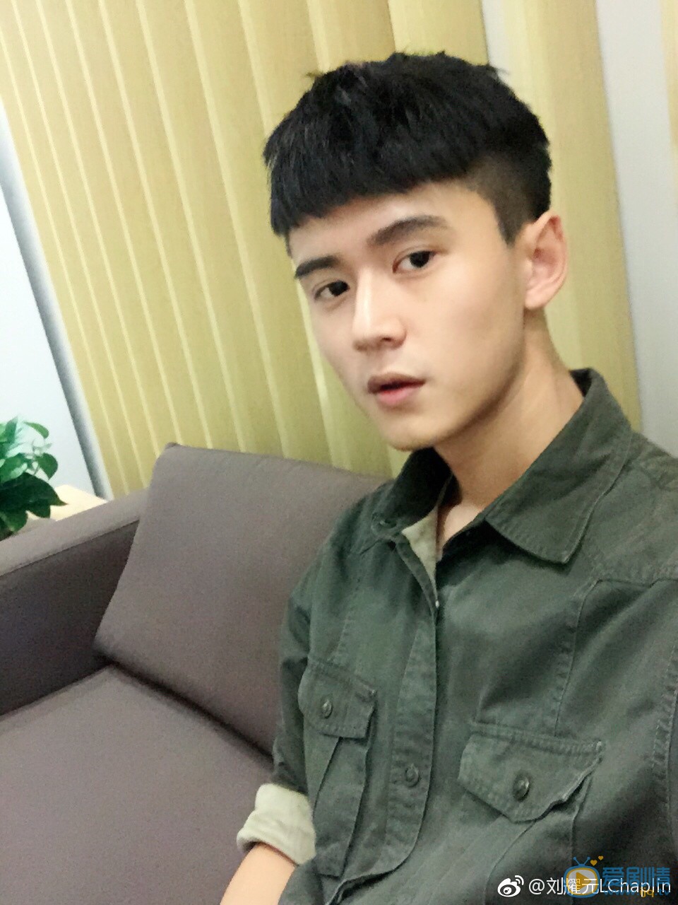 刘尹昊参加活动写真 刘尹昊高清写真_刘尹昊高清剧照