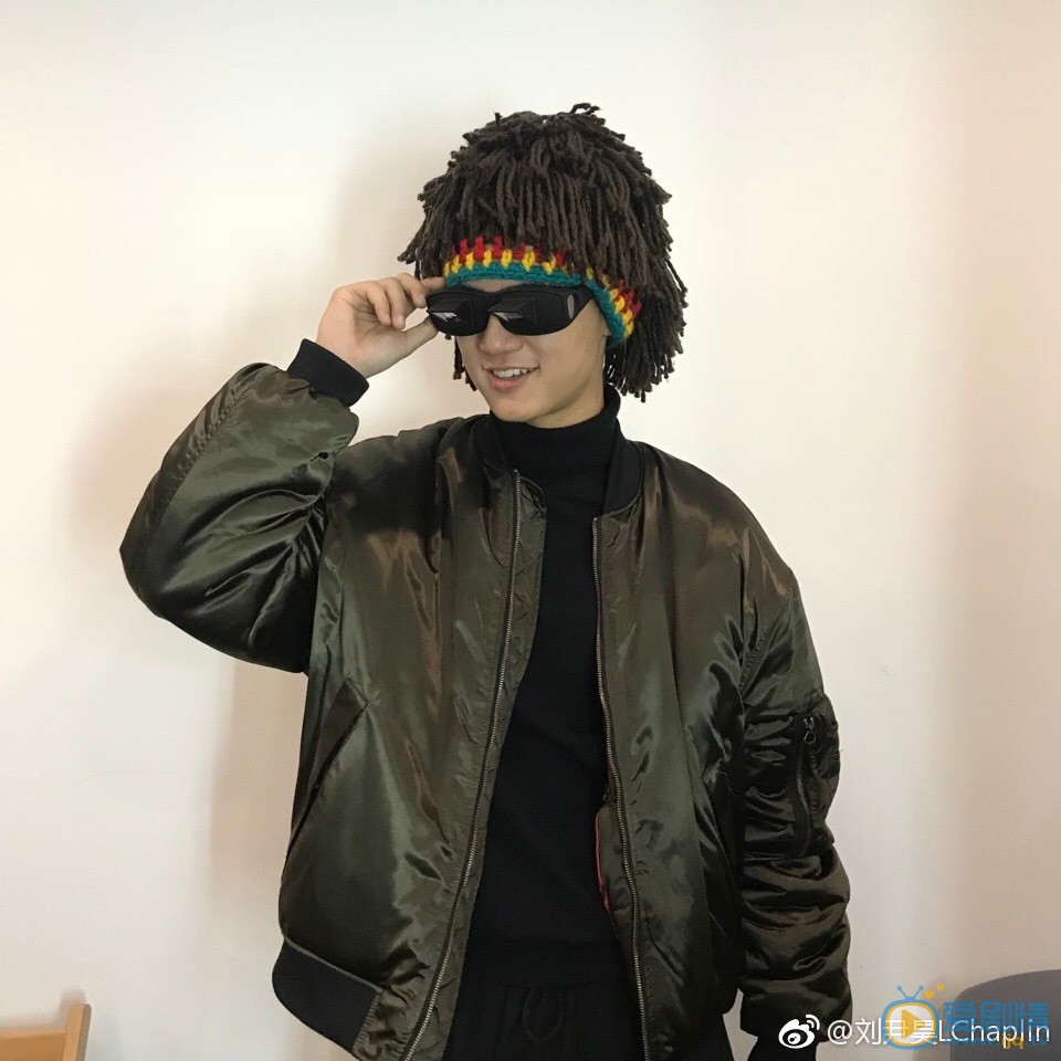 刘尹昊参加活动写真 刘尹昊高清写真_刘尹昊高清剧照