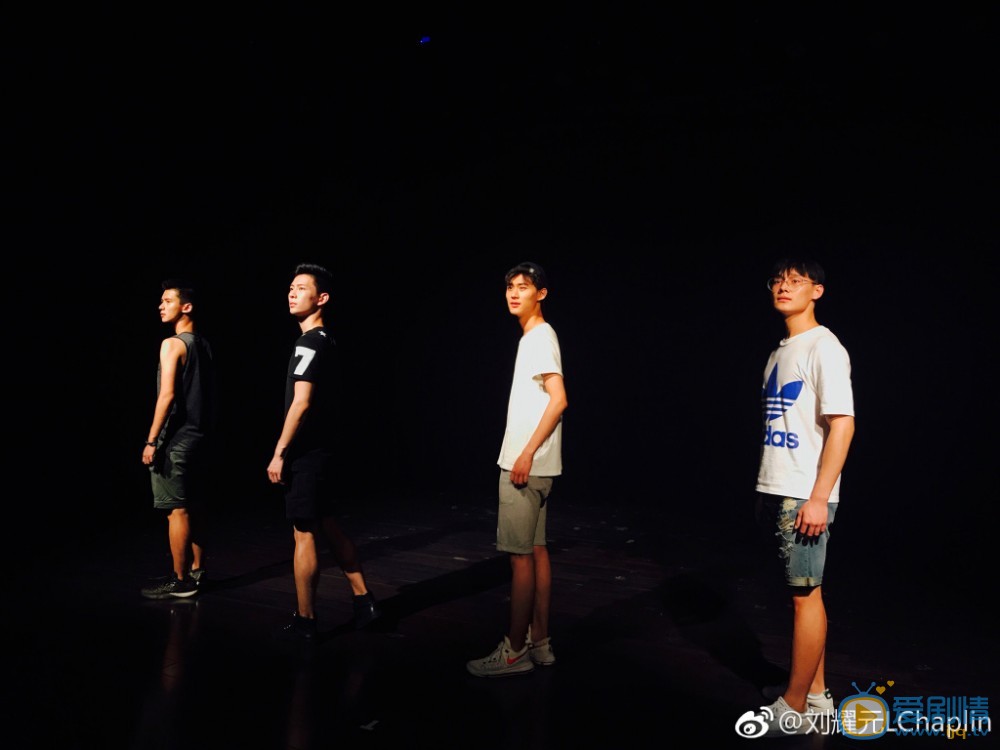 刘尹昊舞台剧写真 刘尹昊高清写真_刘尹昊高清剧照