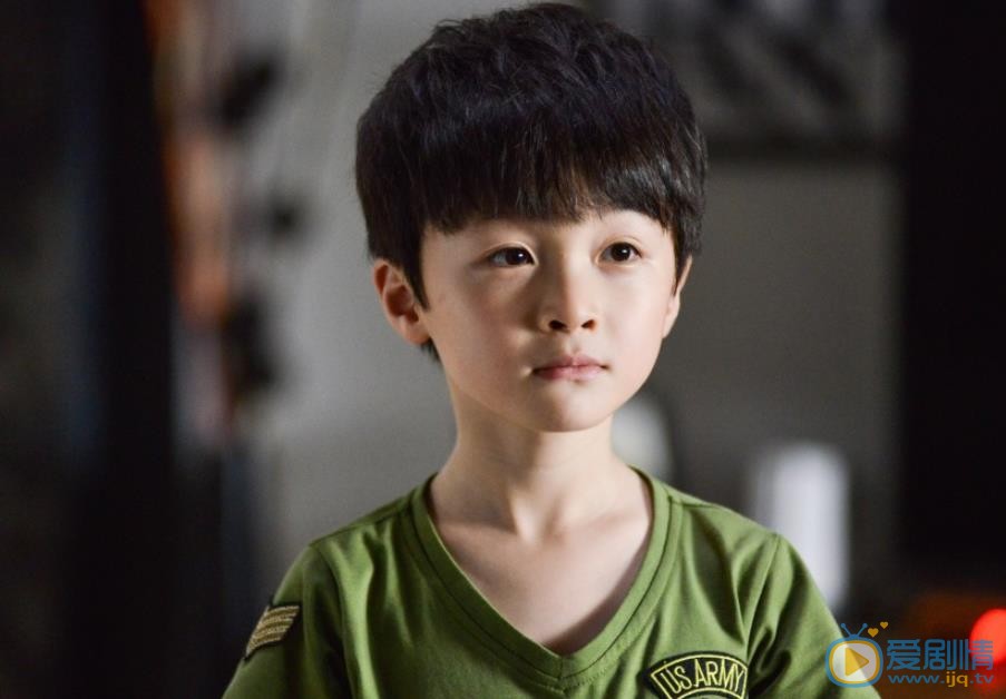 石悦安鑫《淘气爷孙》剧照 石悦安鑫高清写真_石悦安鑫高清剧照