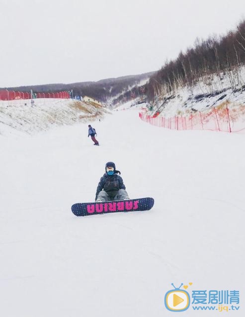 叶可儿滑雪照 叶可儿高清写真_叶可儿高清剧照