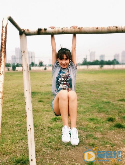宋唯街拍写真 宋唯高清写真_宋唯高清剧照