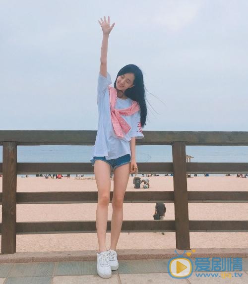 许晓诺海边照 许晓诺高清写真_许晓诺高清剧照