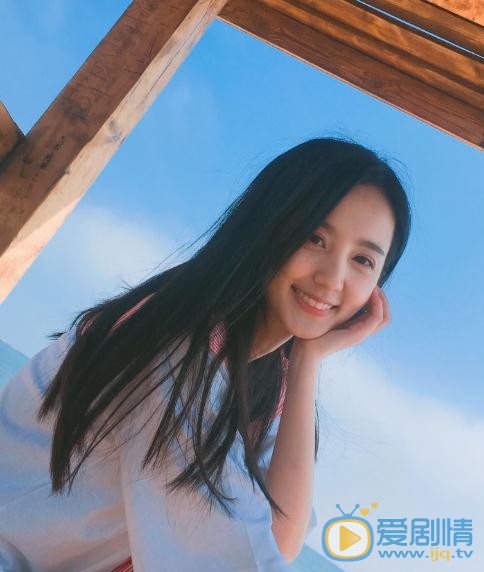 许晓诺海边照 许晓诺高清写真_许晓诺高清剧照