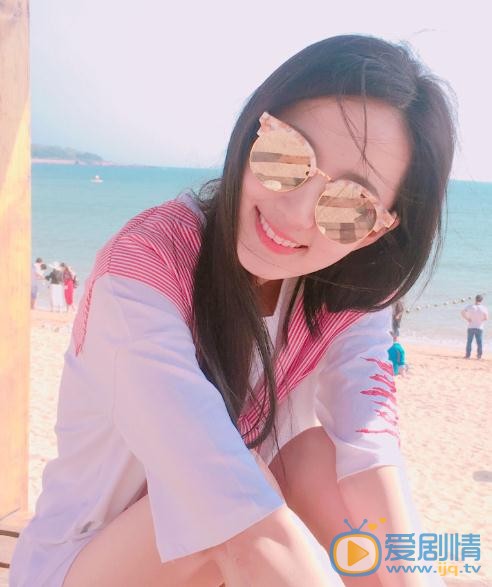 许晓诺海边照 许晓诺高清写真_许晓诺高清剧照