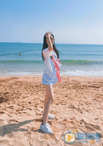 许晓诺海边照 许晓诺高清写真_许晓诺高清剧照