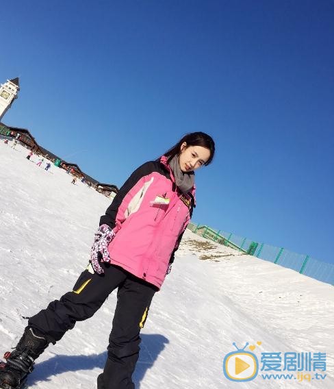 许晓诺滑雪照 许晓诺高清写真_许晓诺高清剧照