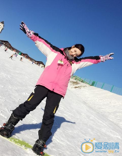 许晓诺滑雪照 许晓诺高清写真_许晓诺高清剧照