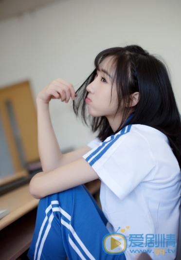 王瑞淇校园写真 王瑞淇高清写真_王瑞淇高清剧照
