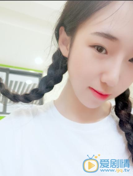 王瑞淇俏丽写真 王瑞淇高清写真_王瑞淇高清剧照