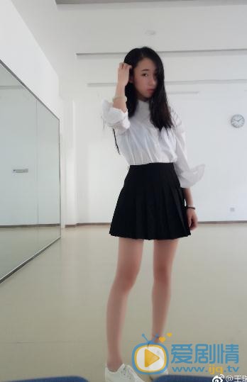 王瑞淇校园写真 王瑞淇高清写真_王瑞淇高清剧照