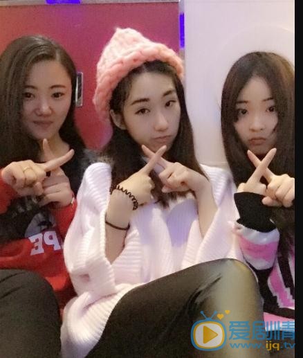 王瑞淇参加活动写真 王瑞淇高清写真_王瑞淇高清剧照