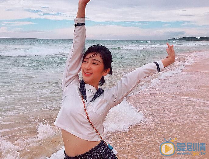 洪冰瑶海边写真 洪冰瑶高清写真_洪冰瑶高清剧照