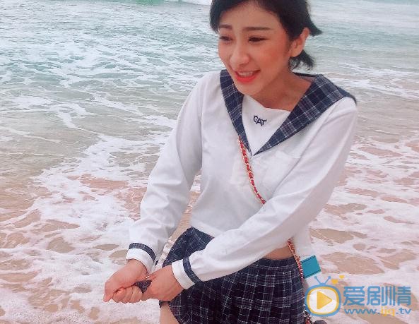 洪冰瑶海边写真 洪冰瑶高清写真_洪冰瑶高清剧照