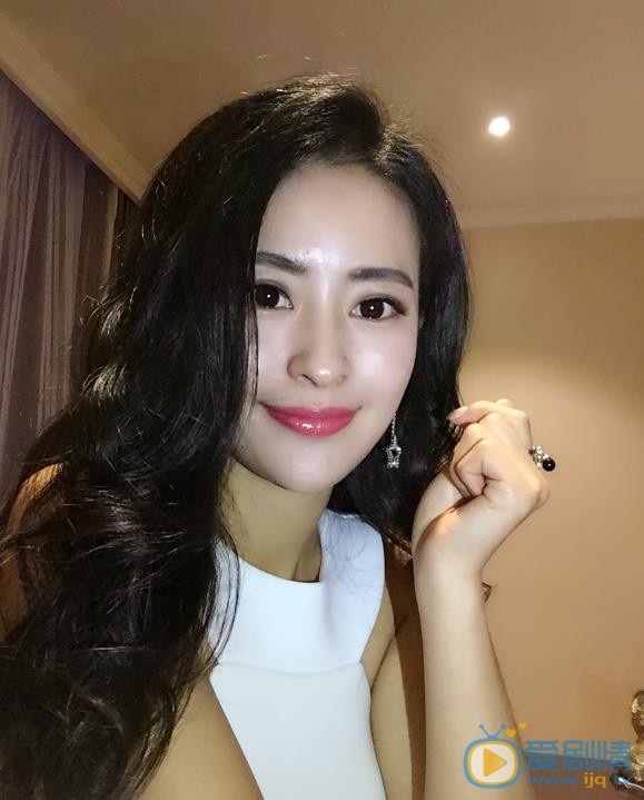 张净桐生活照 张净桐高清写真_张净桐高清剧照