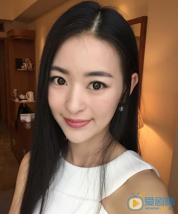 张净桐生活照 张净桐高清写真_张净桐高清剧照