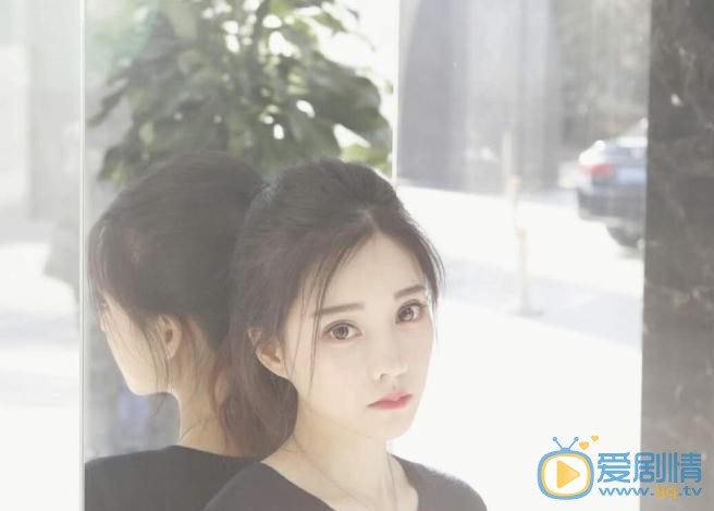 冯提莫气质写真 冯提莫高清写真_冯提莫高清剧照