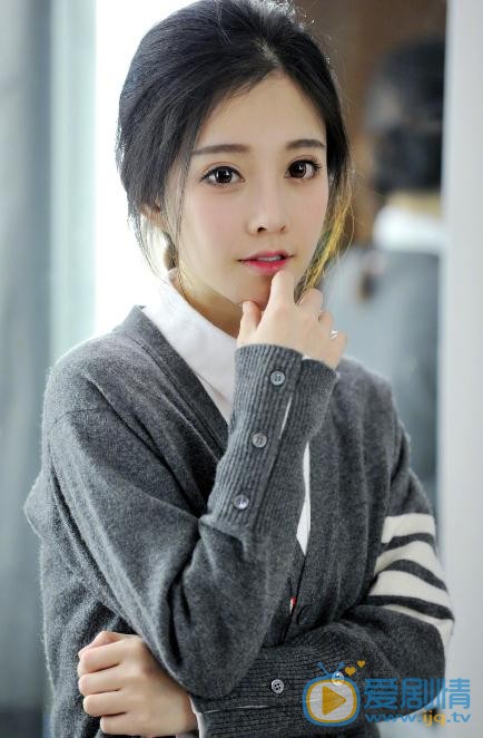 冯提莫气质写真 冯提莫高清写真_冯提莫高清剧照