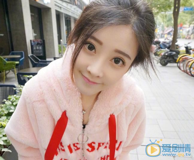 冯提莫可爱照 冯提莫高清写真_冯提莫高清剧照
