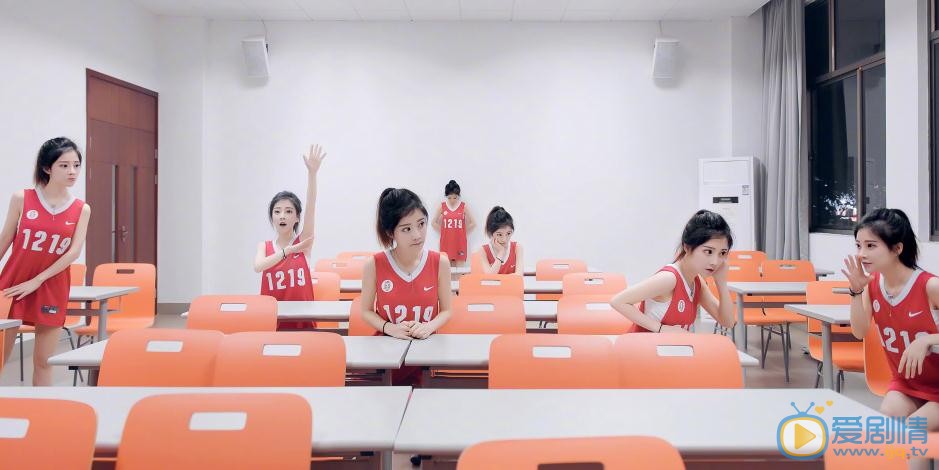 冯提莫校园写真 冯提莫高清写真_冯提莫高清剧照