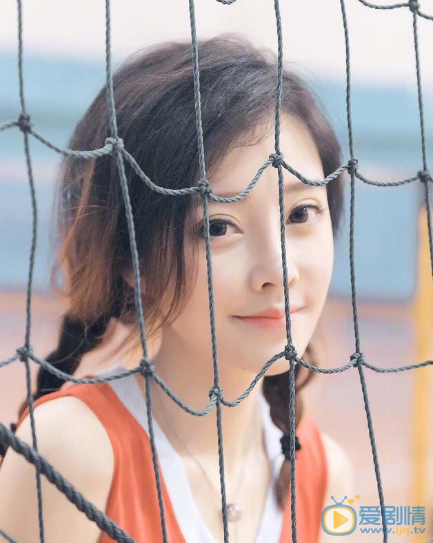 冯提莫校园写真 冯提莫高清写真_冯提莫高清剧照