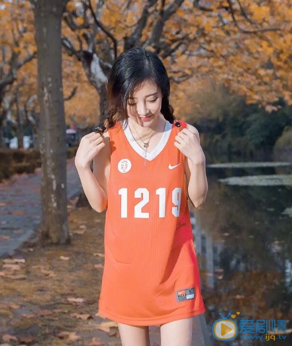 冯提莫校园写真 冯提莫高清写真_冯提莫高清剧照