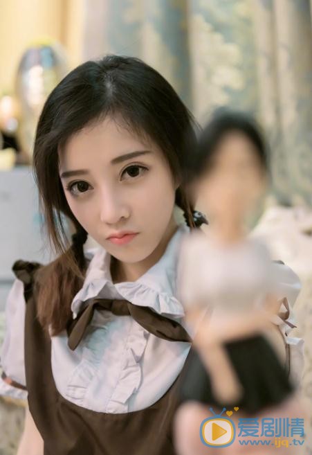 冯提莫制服写真 冯提莫高清写真_冯提莫高清剧照