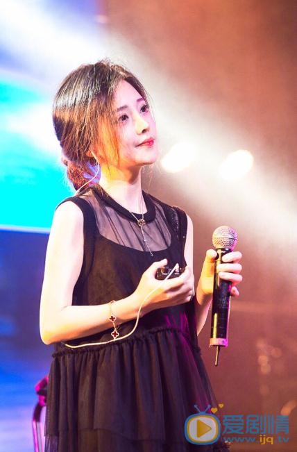 冯提莫舞台照 冯提莫高清写真_冯提莫高清剧照