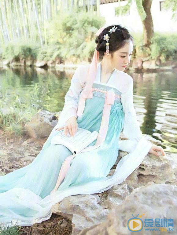 冯提莫古装写真 冯提莫高清写真_冯提莫高清剧照