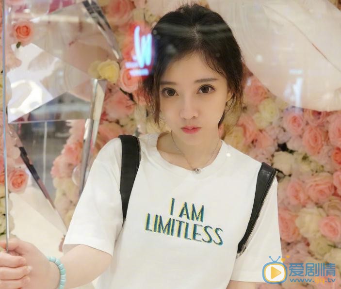 冯提莫气质写真 冯提莫高清写真_冯提莫高清剧照