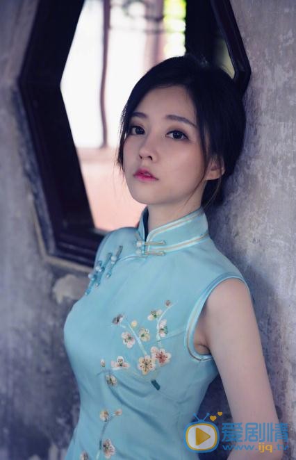 冯提莫旗袍写真 冯提莫高清写真_冯提莫高清剧照