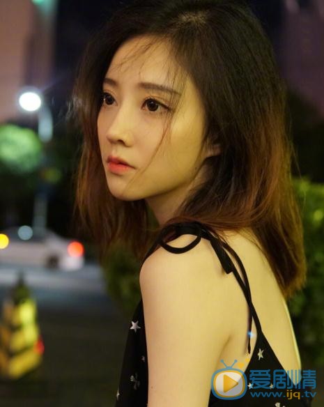 冯提莫旗袍写真 冯提莫高清写真_冯提莫高清剧照