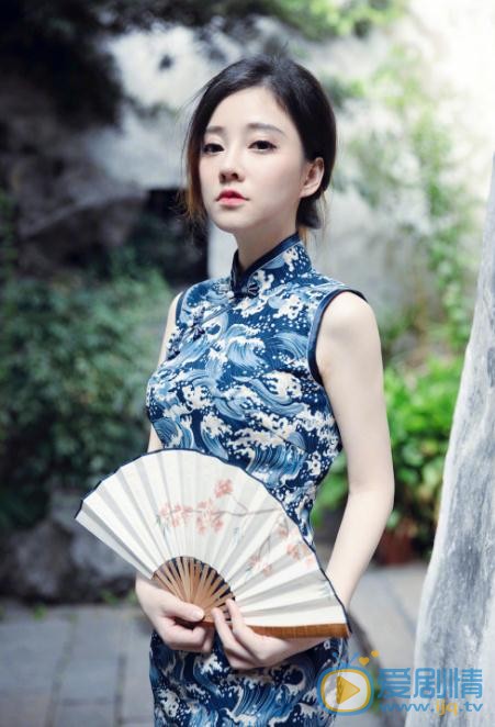 冯提莫旗袍写真 冯提莫高清写真_冯提莫高清剧照