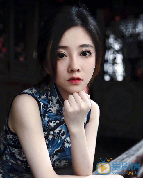 冯提莫旗袍写真 冯提莫高清写真_冯提莫高清剧照