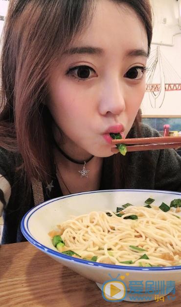 冯提莫生活照 冯提莫高清写真_冯提莫高清剧照