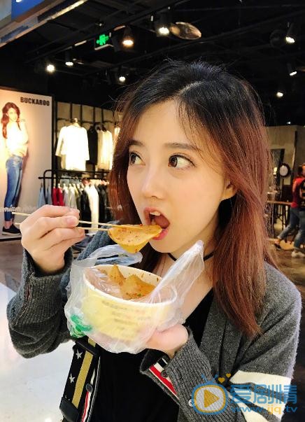 冯提莫生活照 冯提莫高清写真_冯提莫高清剧照