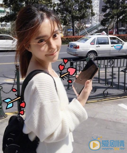 冯提莫生活照 冯提莫高清写真_冯提莫高清剧照