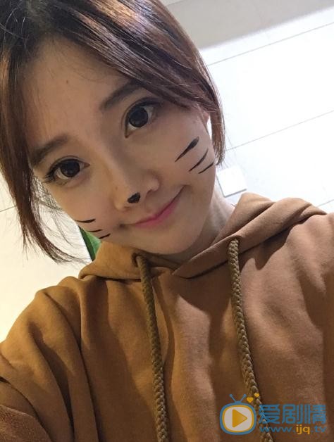 冯提莫生活照 冯提莫高清写真_冯提莫高清剧照